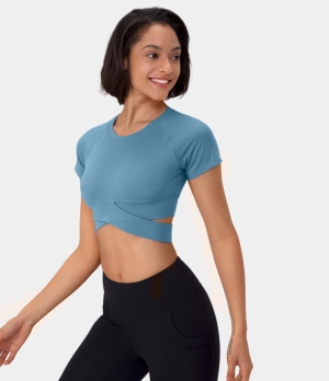 Halara Cloudful® Crossover Hem Cut Out Cropped Sports Women's Tops Blue Heaven | GSBWCND-71