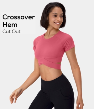 Halara Cloudful® Crossover Hem Cut Out Cropped Sports Women's Tops Desert Rose | HZNPFES-69