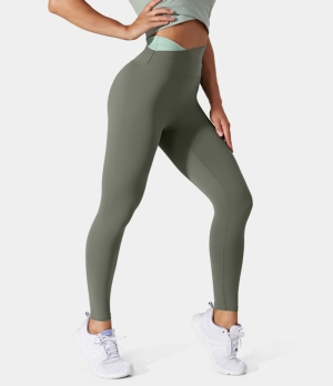 Halara In My Feels Cloudful® Crossover Color Block 7/8 Women's Leggings Mulled Basil | 519678-IOK
